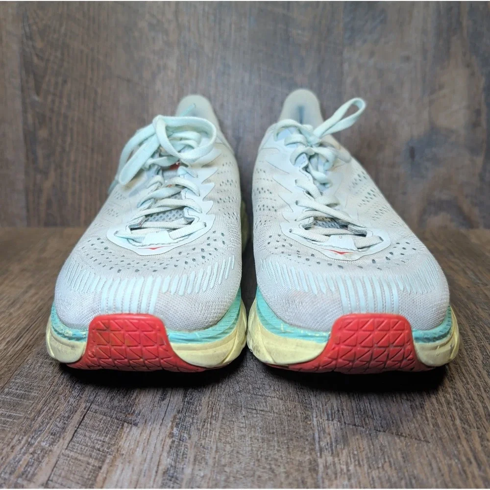 Hoka One One Clifton 7 Womens Size 9.5 Running Sneaker Morning Mist Hot Coral